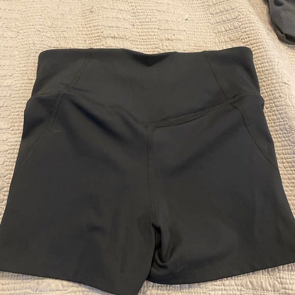 Sold - Picture 3 of 4